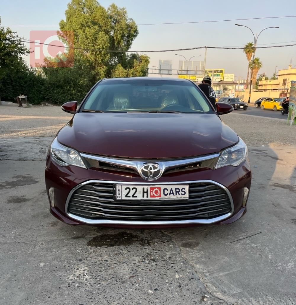 تويوتا أفالون